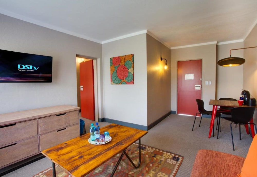 26 Degrees South Bush Boho Hotel 25/37