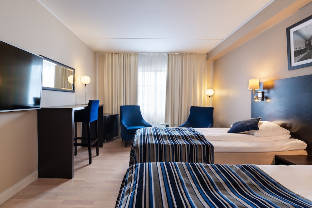 Quality Hotel Floro 12/39