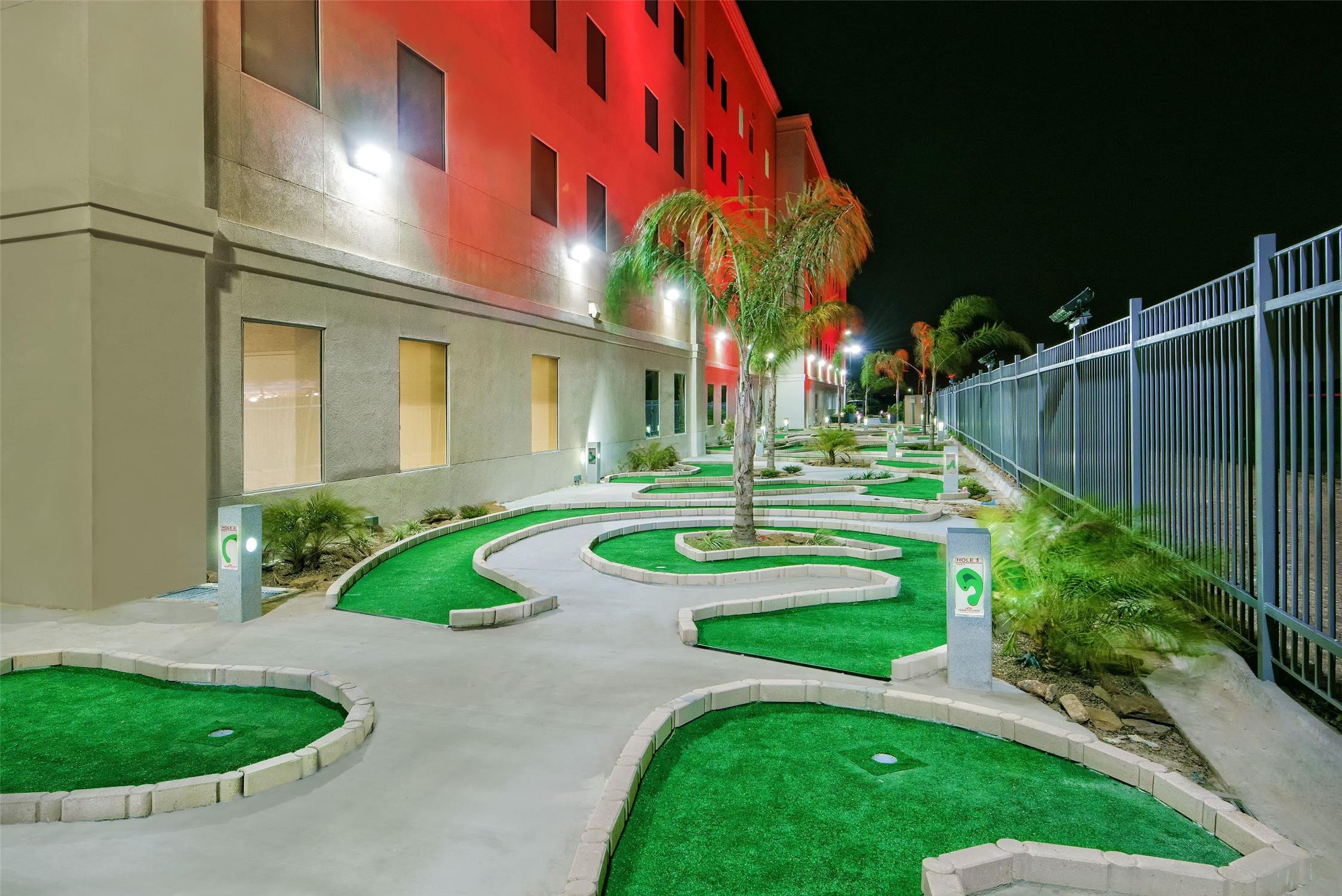 Hawthorn Suites By Wyndham Mcallen 18/21