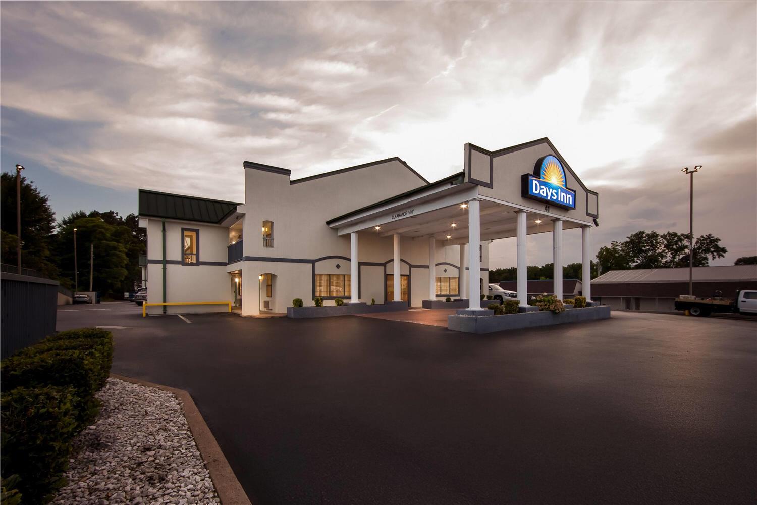 Days Inn by Wyndham Lexington 5/25