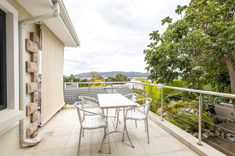 Orange Inn Knysna 35/46