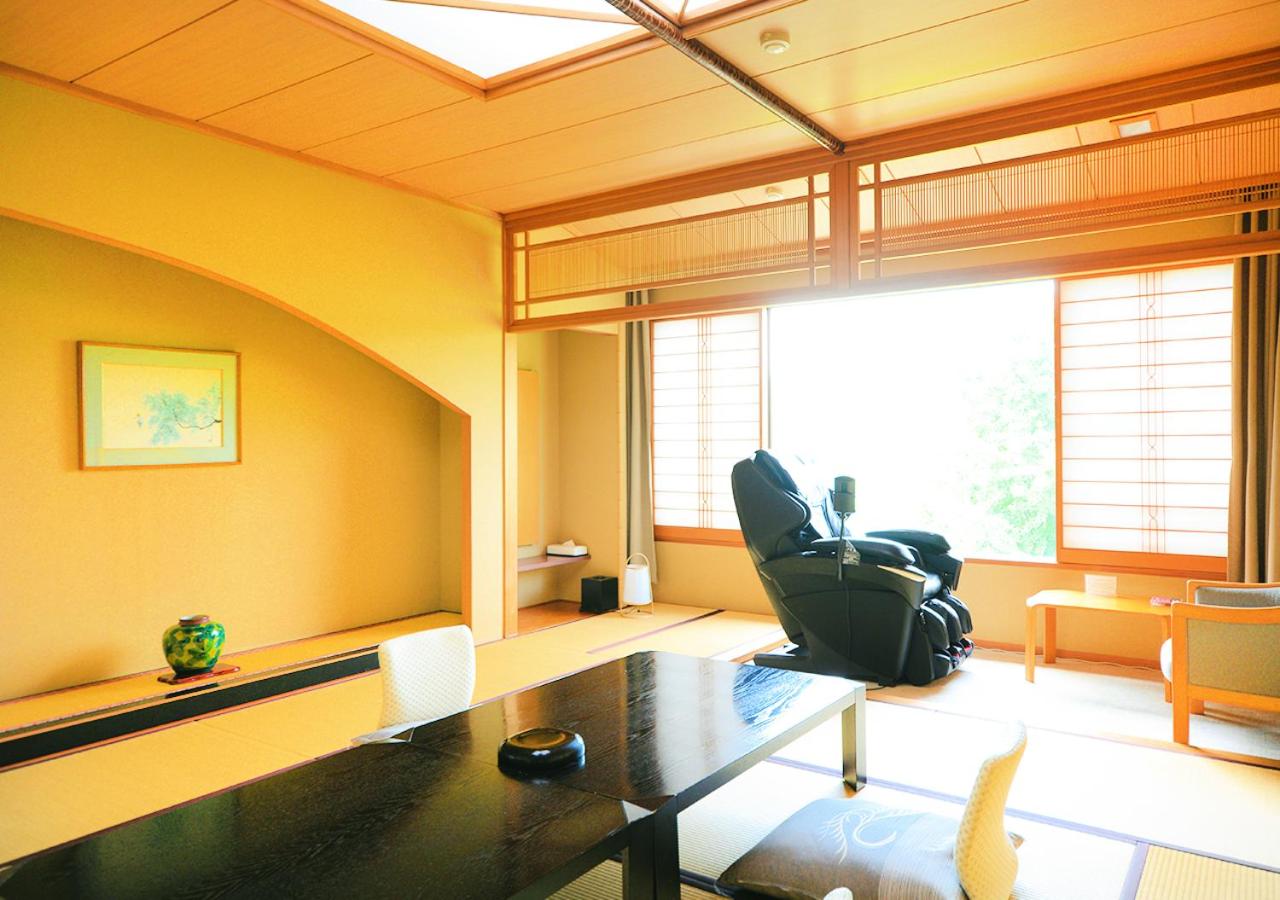 Sasakura Onsen Ryuunsou 48/68