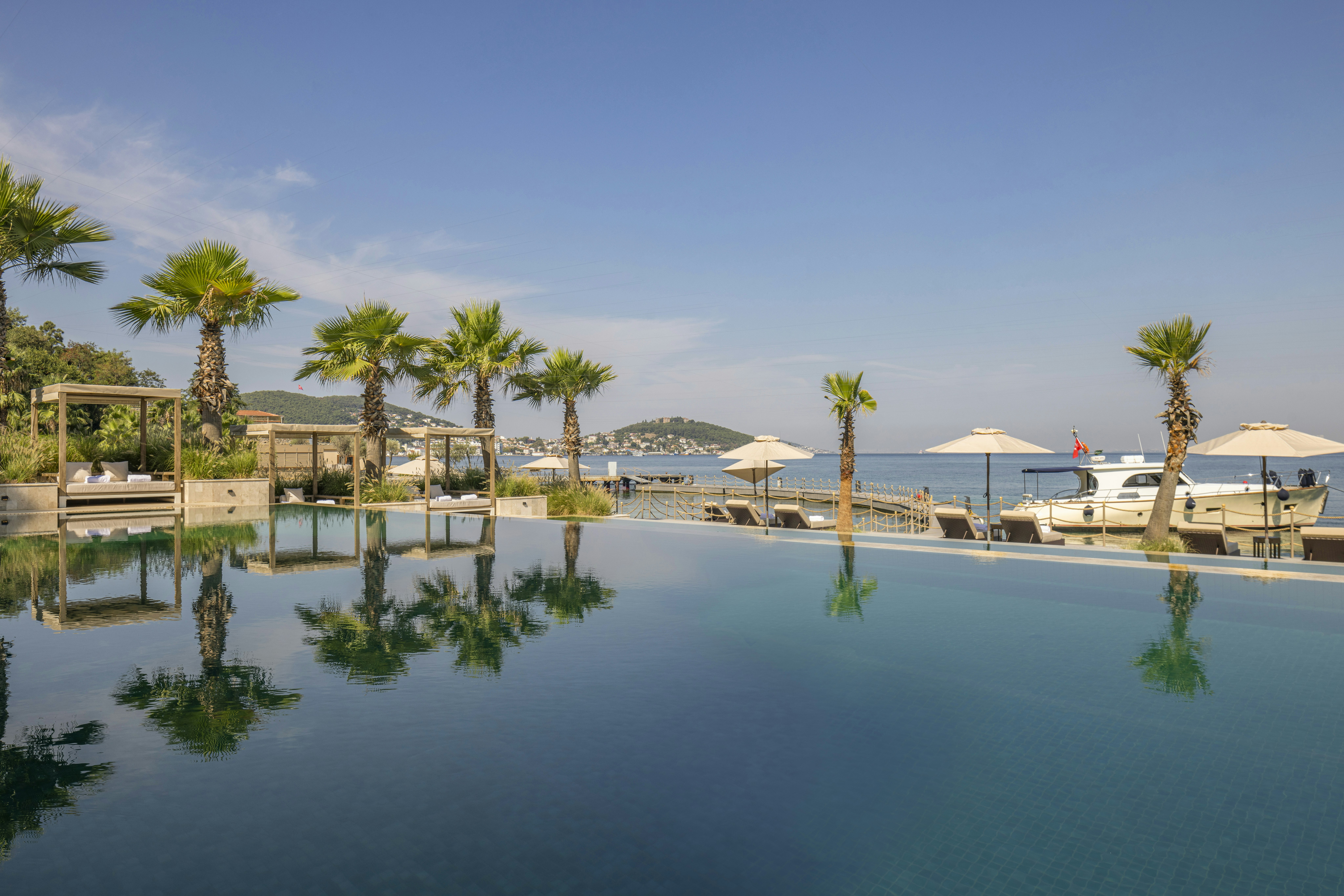 Princes Palace Resort 45/47