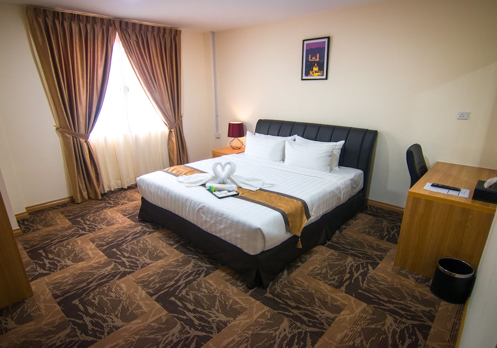 Al-Afiah Hotel 24/63