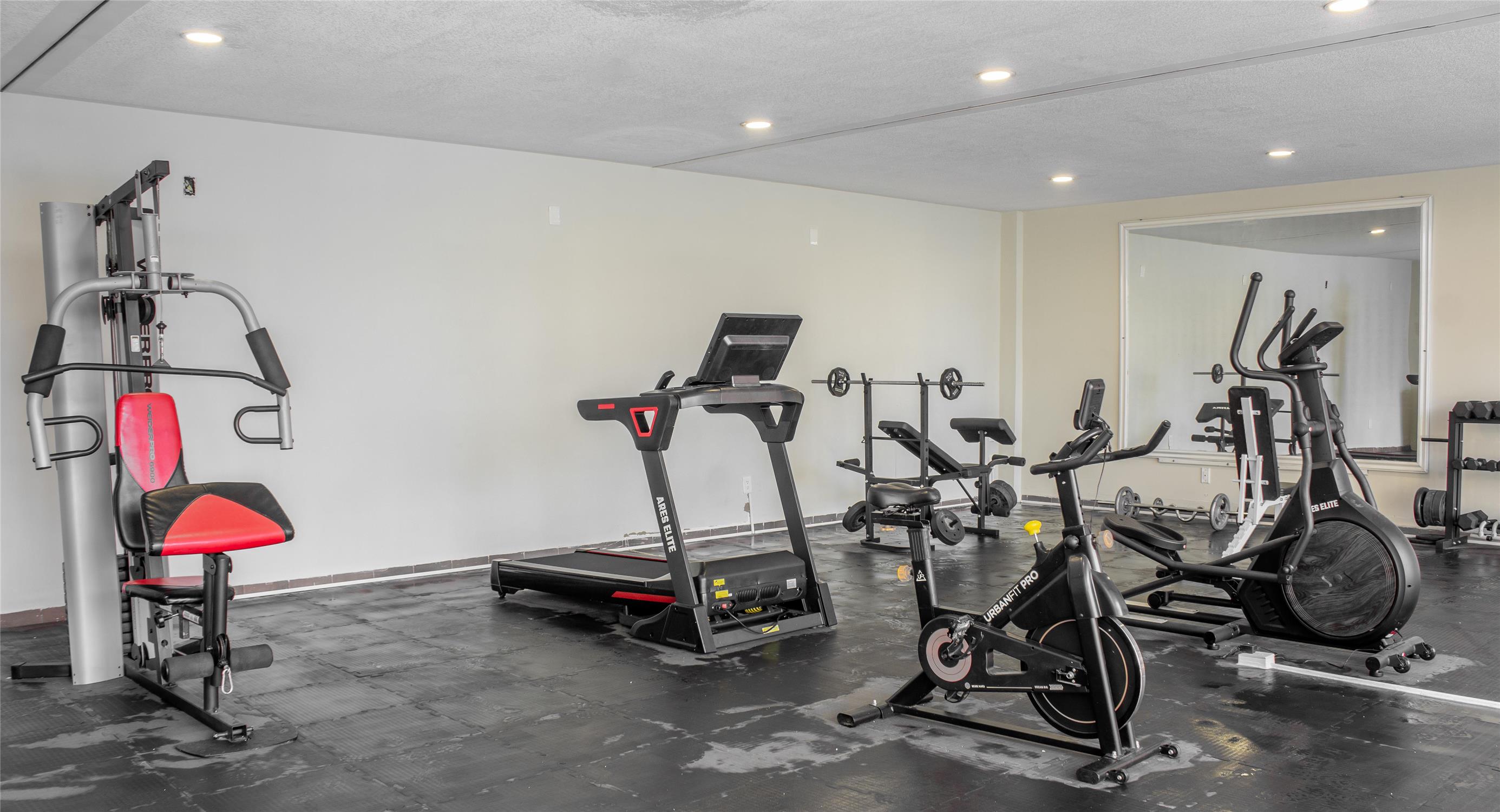 Best Western Plus Plaza Florida & Tower 29/55