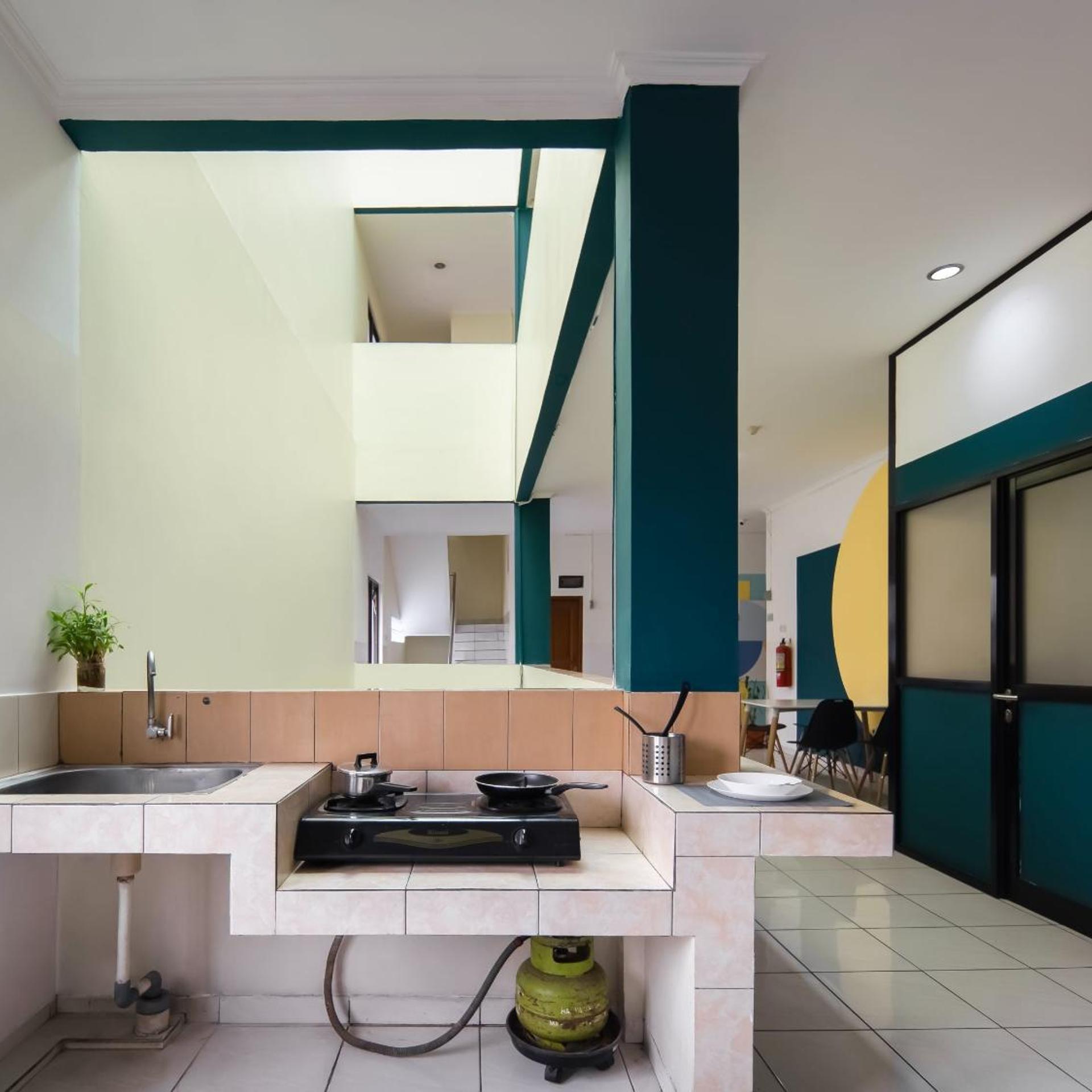 OYO 196 Horizone Residence 3/22