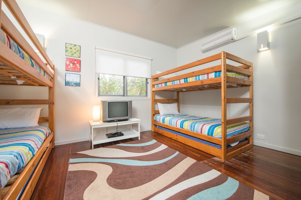 Allure Stradbroke Resort 26/70
