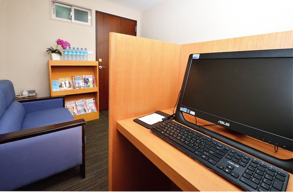 Fuward Hotel Tainan 56/64