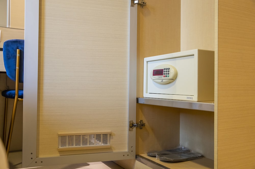 Ibis Styles Singapore Albert 39/48