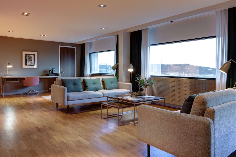 Radisson Blu Scandinavia Oslo 49/76