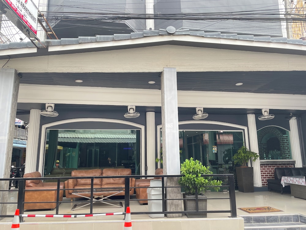 W-9 Hotel 3/73