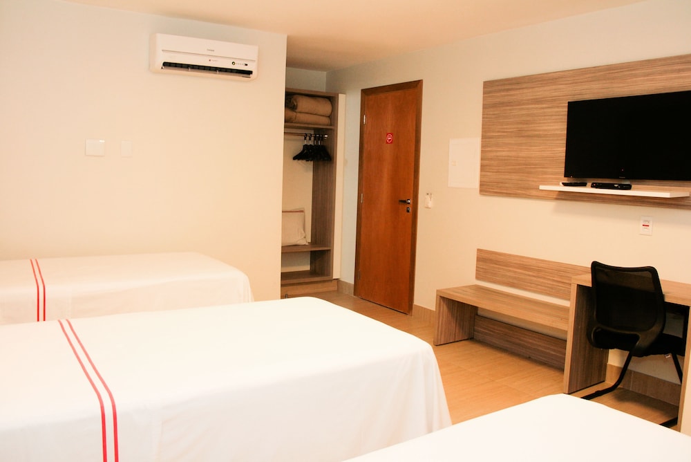 Rio Vermelho Hotel 10/49