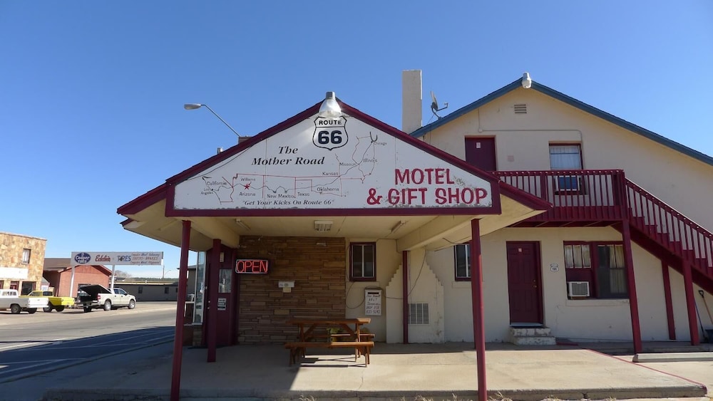 Star Hotel Route 66 Grand Canyon 1/47