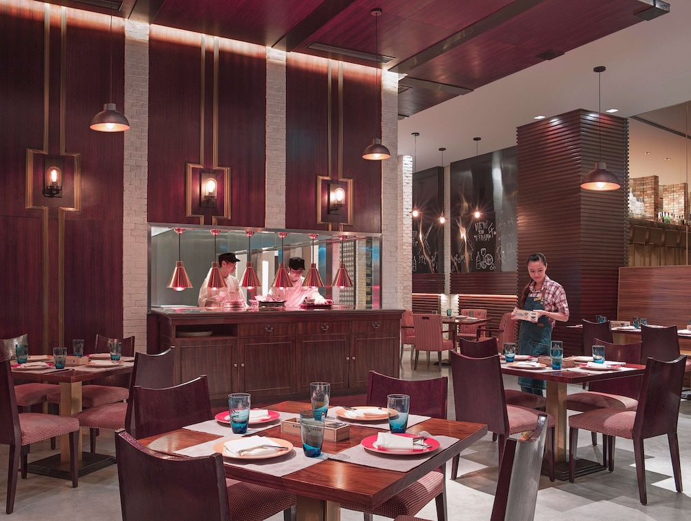 Shangri La Guangzhou 45/66