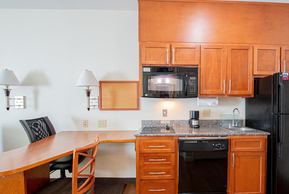 Candlewood Suites New Iberia 48/55