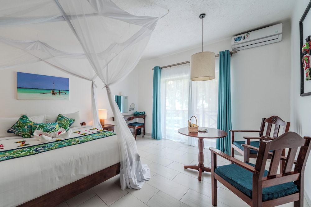 DIANI SEA RESORT 7/50