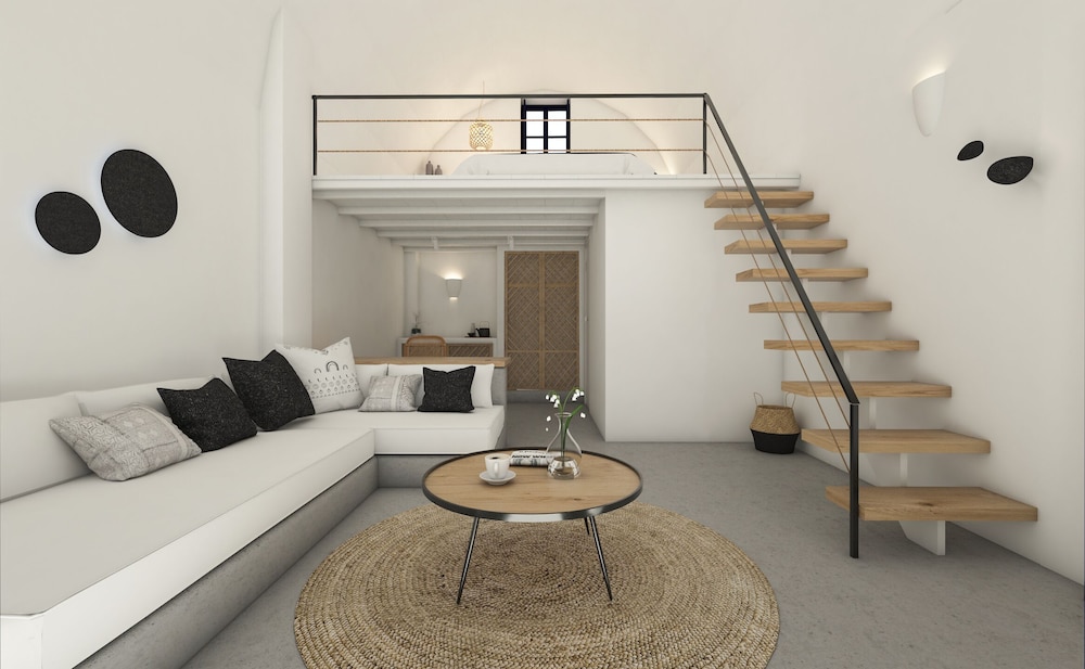 Oia Memories Suites 7/16