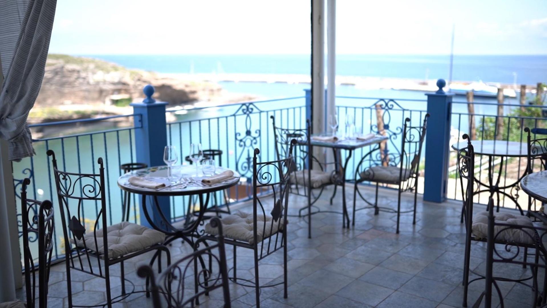 Hotel Isolabella 11/19