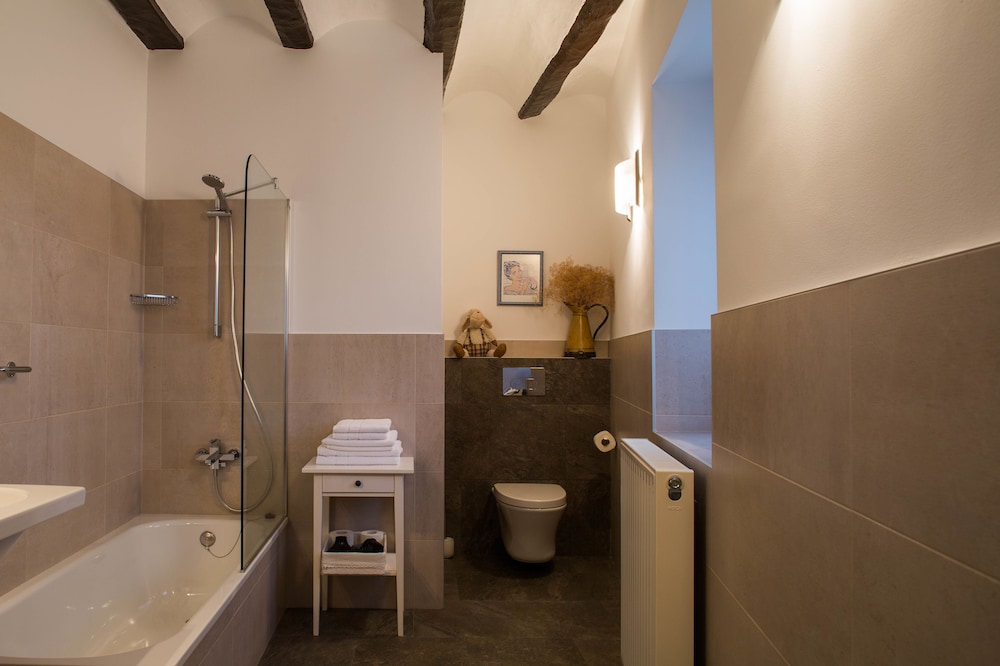 CASA DE LA CADENA 22/68