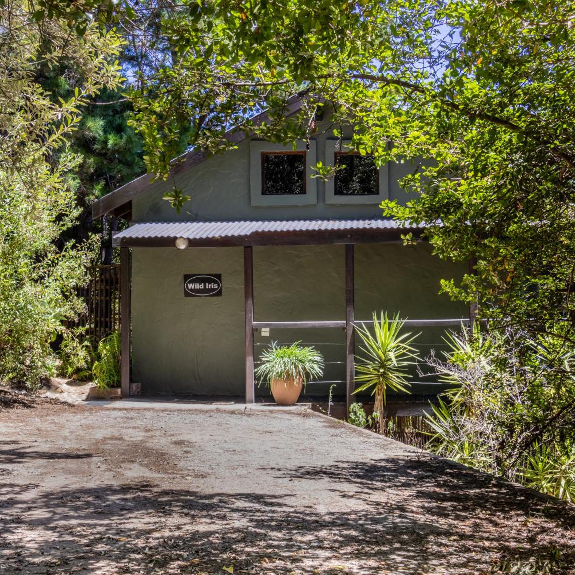 Forest Valley Cottages 3/100