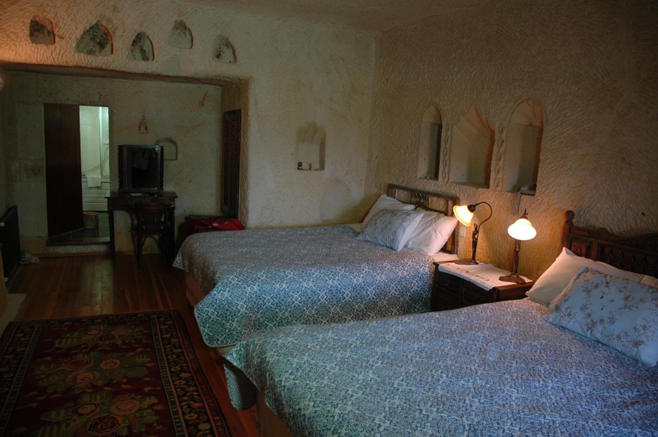Elkep Evi Cave 18/50