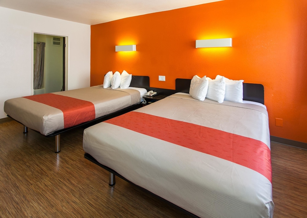Motel6 Hollywood, CA - Los Angeles 19/50