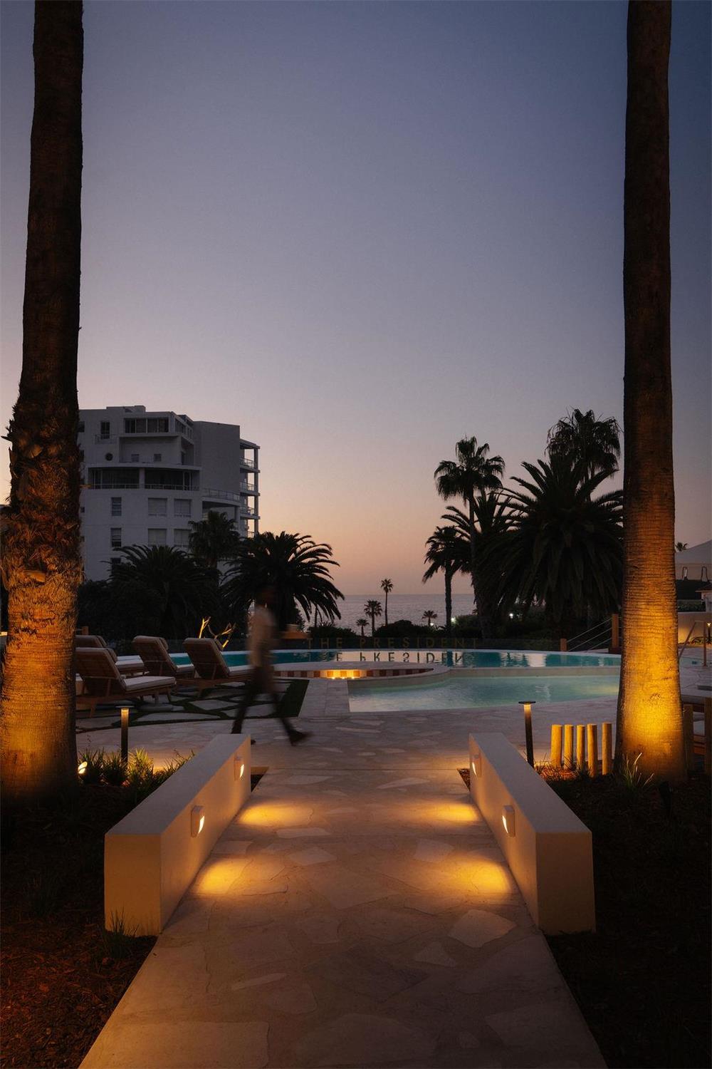 President Hotel Cape Town 33/39