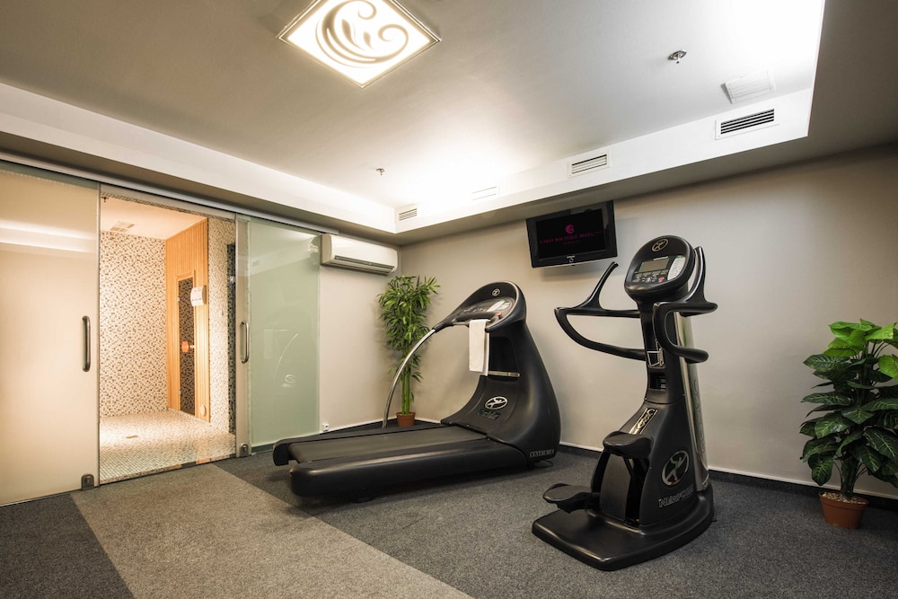 Carat Boutique Hotel 33/57