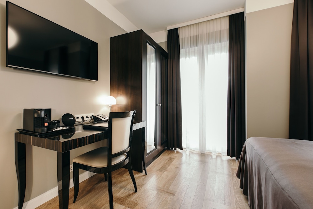 غرفة قياسية بسرير كينج، Hotel Borg by Keahotels 2/10