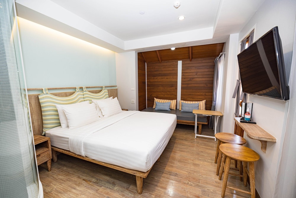 Pastell Old Town Chiang Mai Sha Extra Plus 14/50