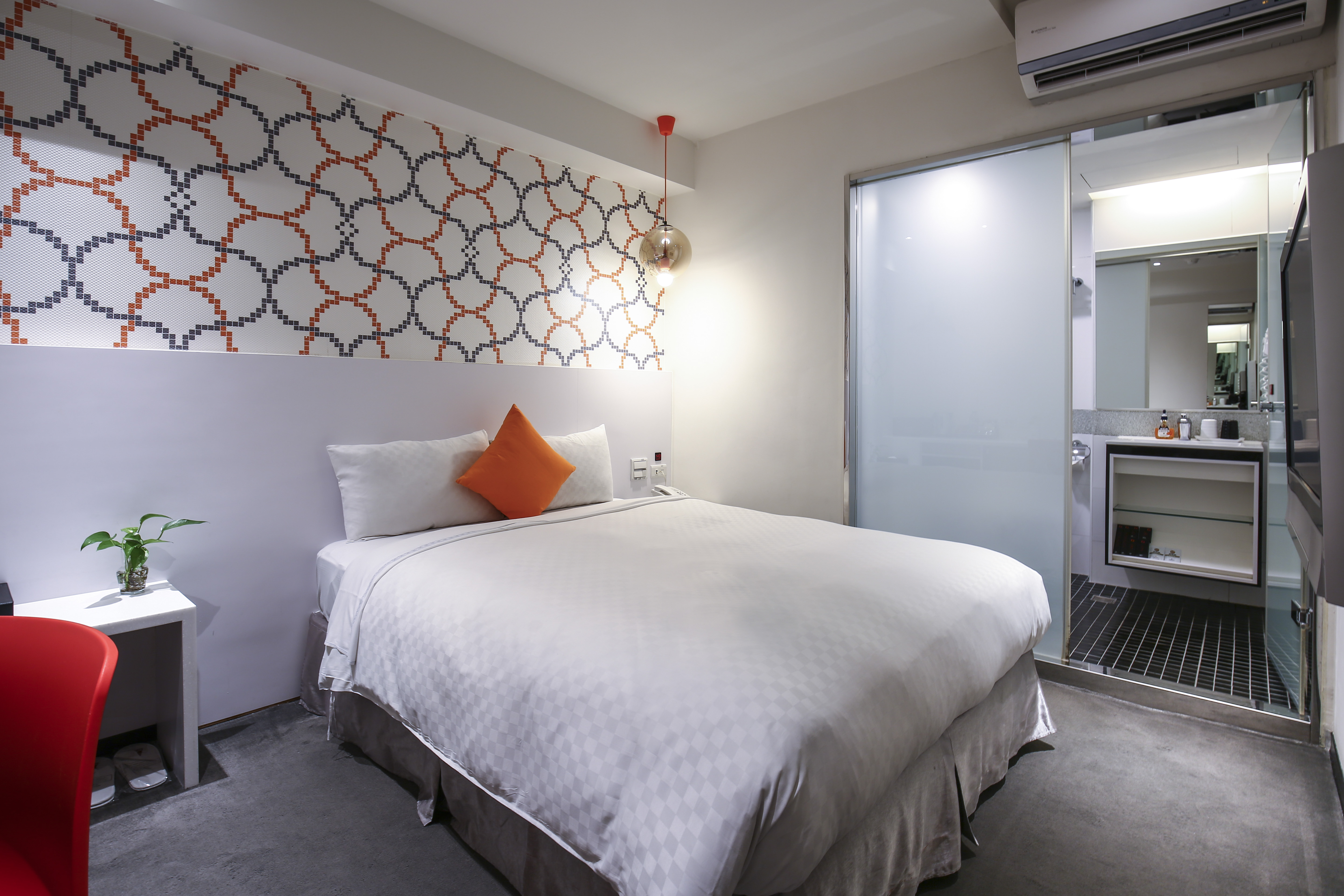 Inner, Double Bed