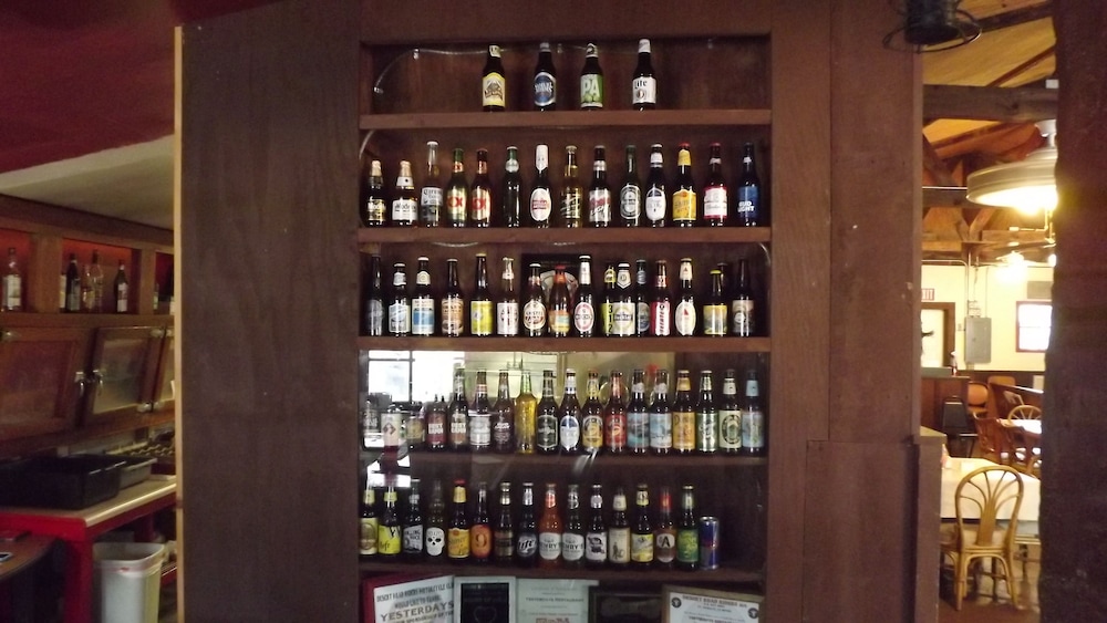 Shep's Miners Inn 23/50