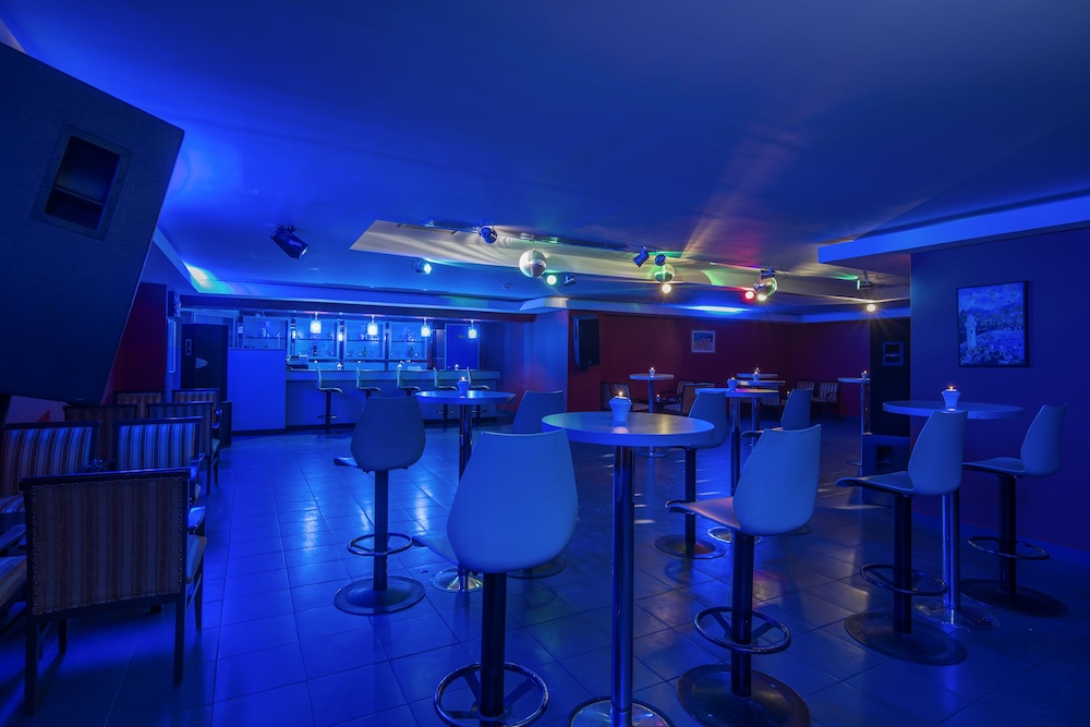 Palan Hotel 37/54
