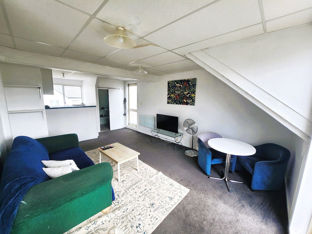 U Studios Paraparaumu, SureStay Collection by Best Western 33/46