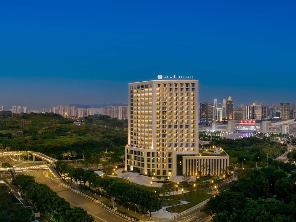Pullman Chongqing Xiyue 4/65