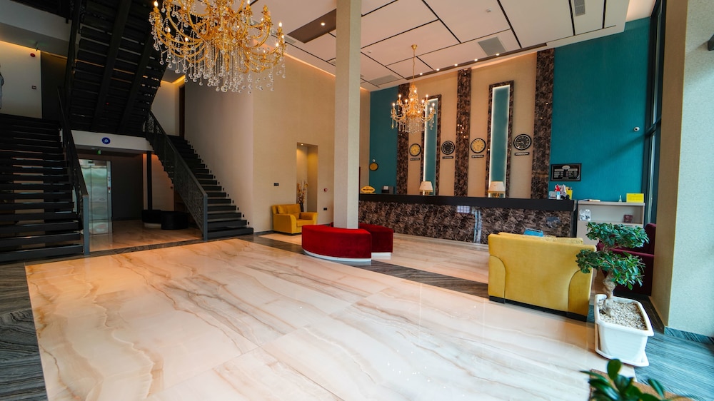 Aes Club Hotel 13/67