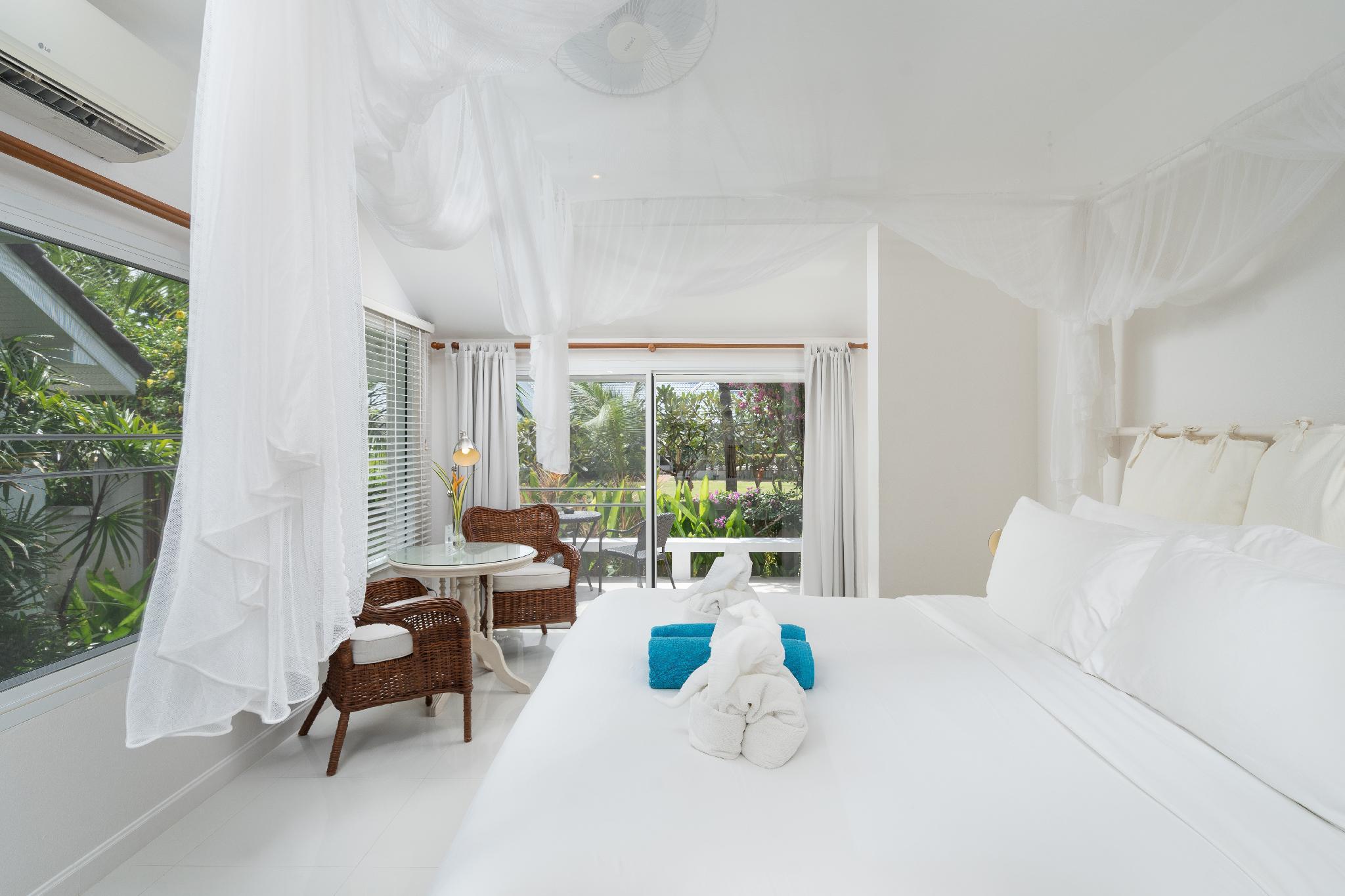 Room, Beach Front