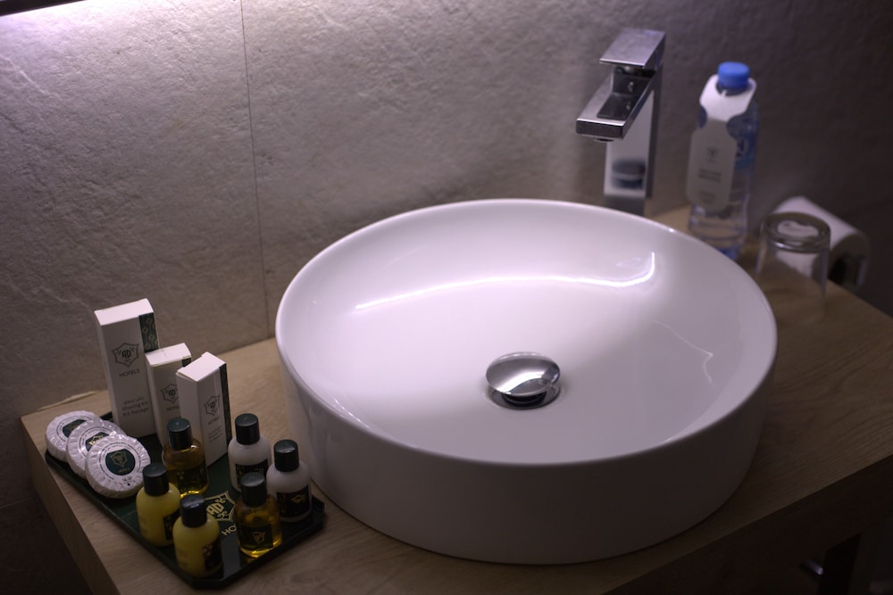 AD Hotel, Hydra 58/58