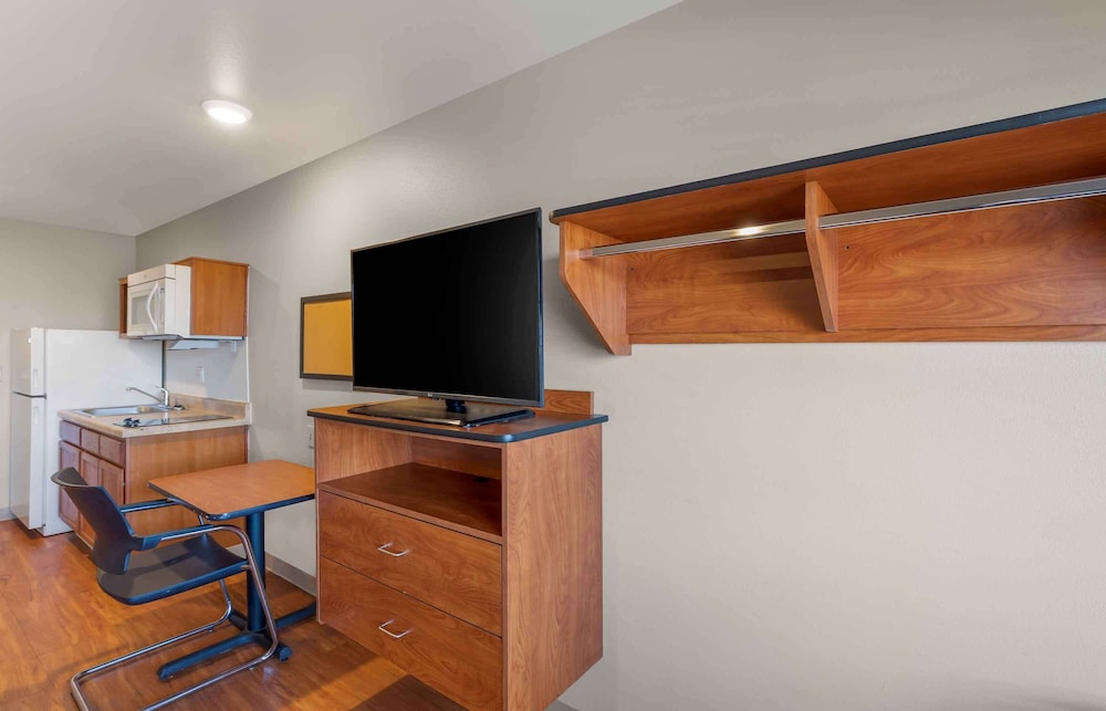 Extended Stay America Suites - Denver – Airport 28/43