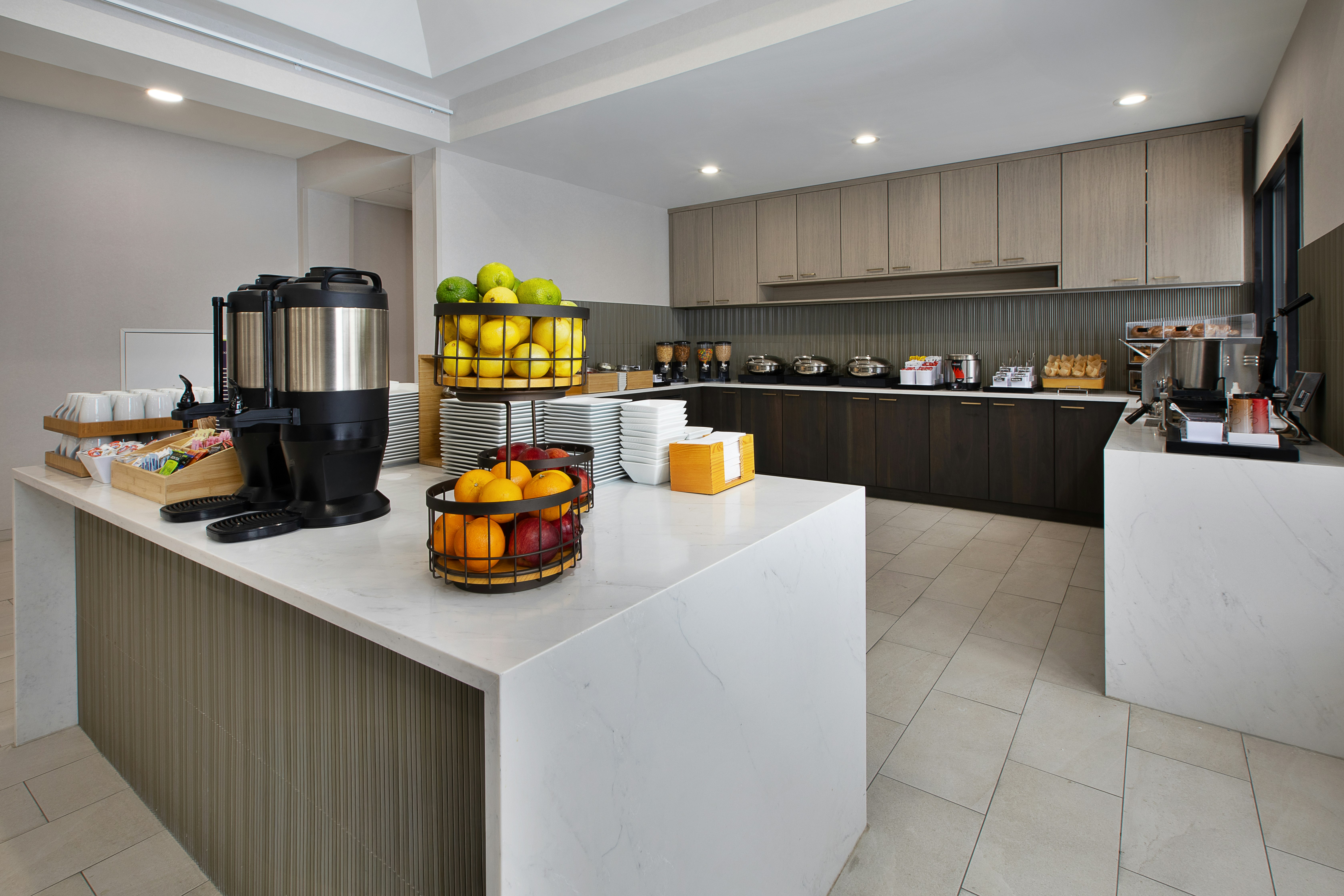 Doubletree By Hilton Detroit Novi 46/74