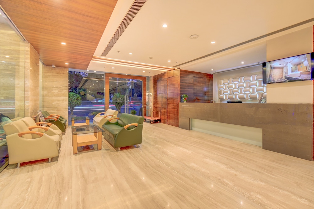 The Ssk Solitaire Hotel & Banquets 11/50