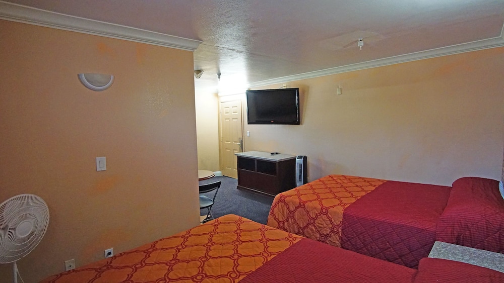 Lincoln Motel 10/58