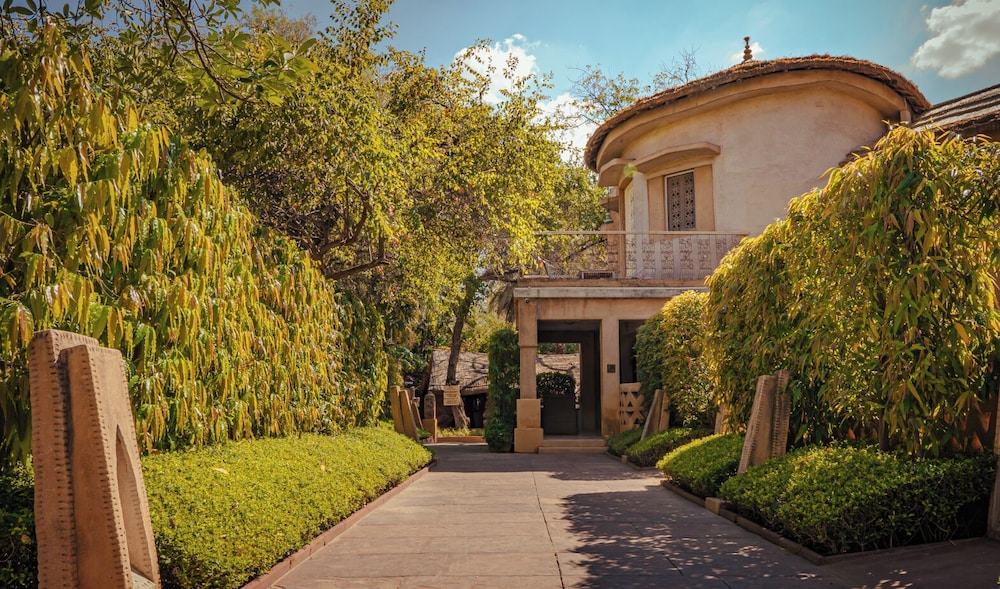 Ajit Bhawan Palace 45/48