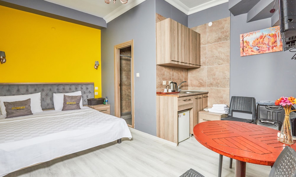 TAKSIM UNIQUE SUITES 26/73