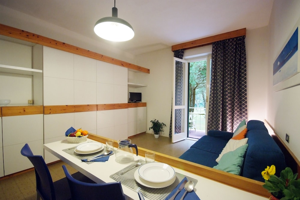 Residence Golfo Della Lacona 61/62