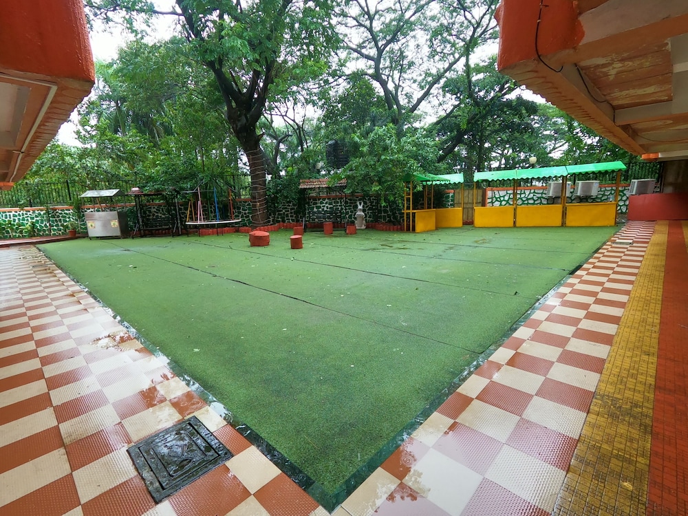 Hill Forest Resort 35/44