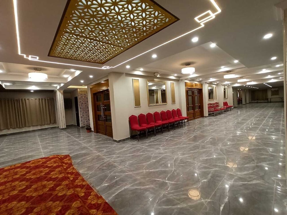 Avisha Hotel 10/50