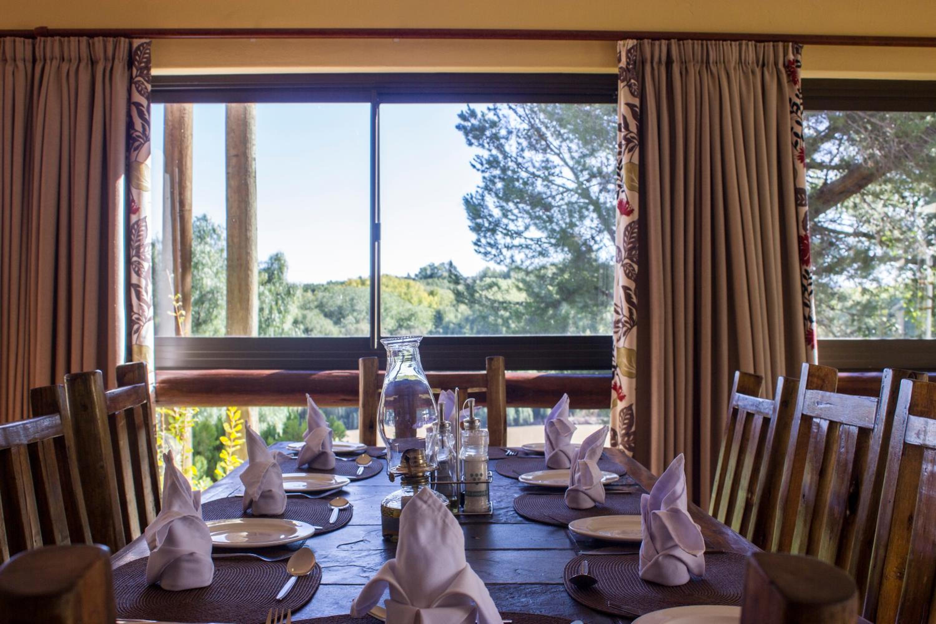 Riverside Lodge 30/50