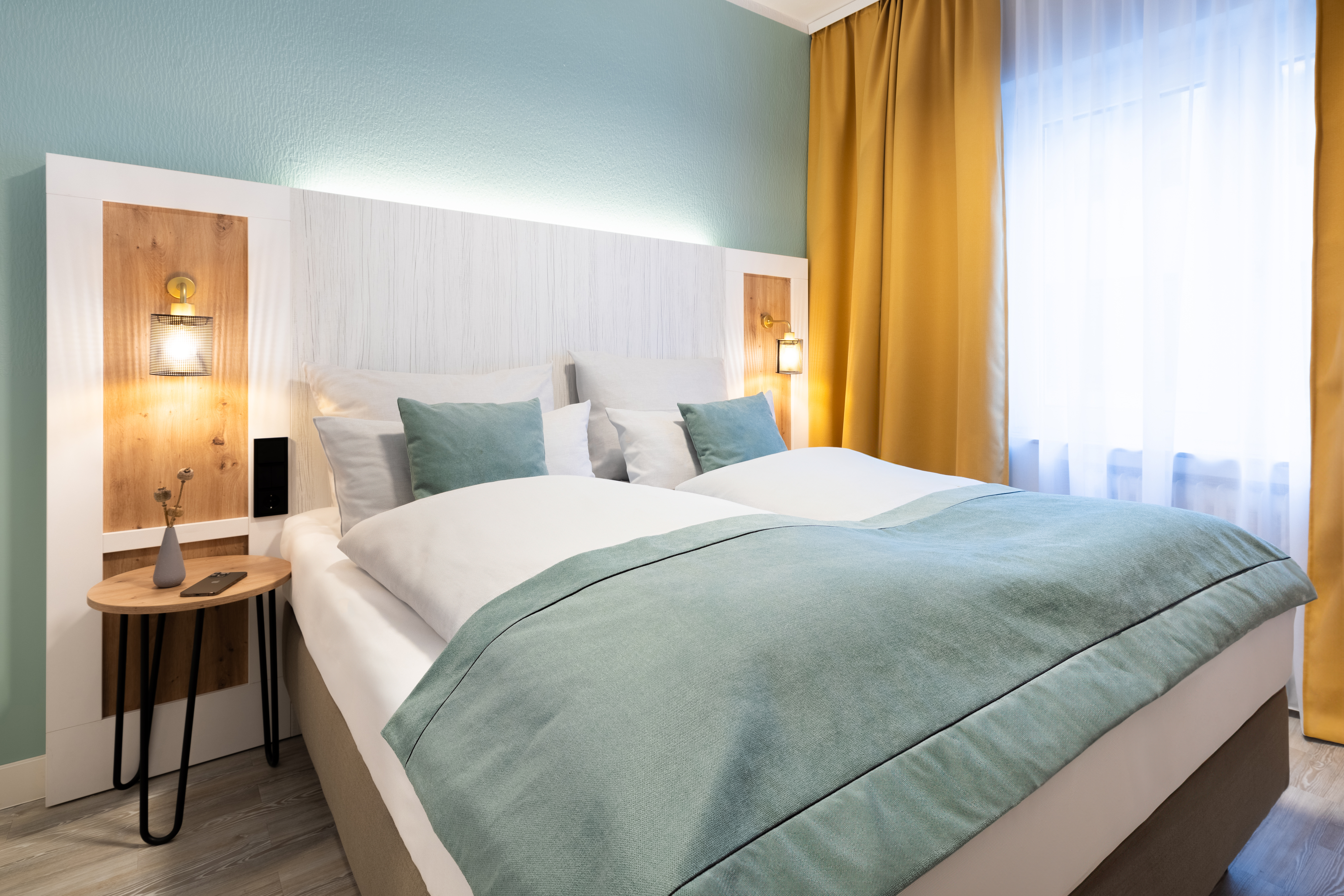 Room, Queen Bed