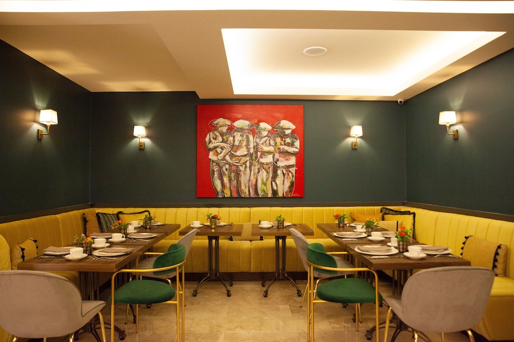The Fox Hotel Taksim 55/69